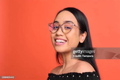 16,685 Young Filipina Woman Stock Photos & High